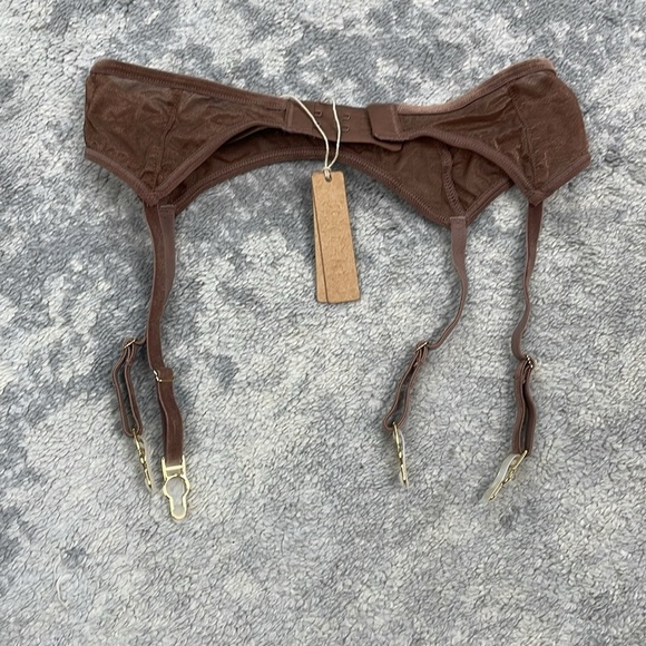 NWT SKIMS Glissenette Garter Belt in Jasper Sz XS - Picture 6 of 8